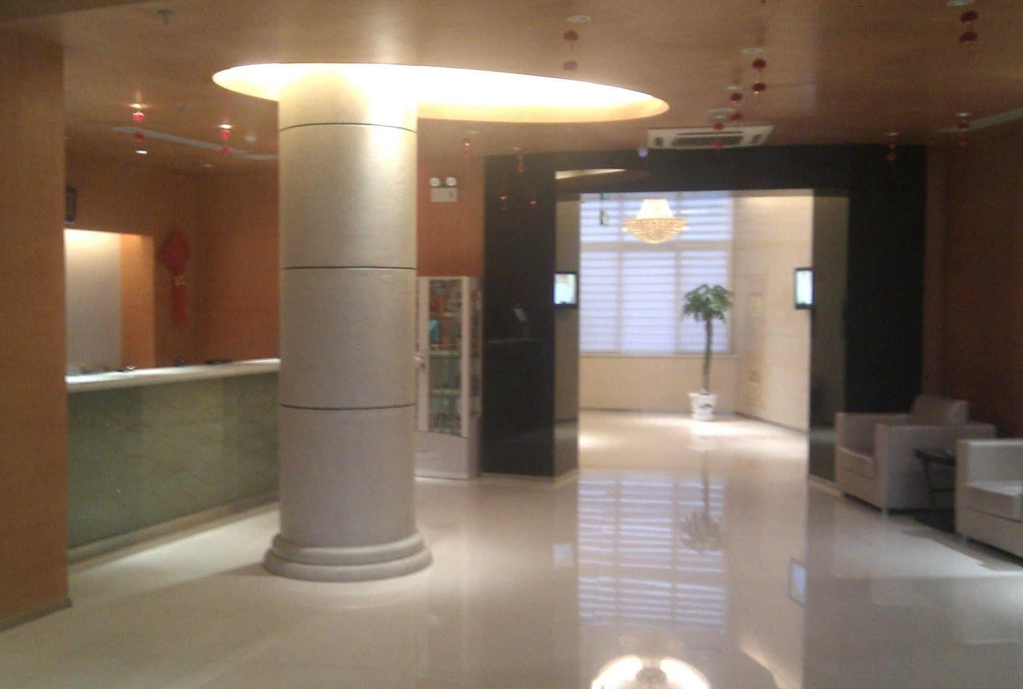 Jinjiang Inn Zibo Zichuan Tongqian Square Экстерьер фото